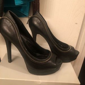 Jessica Simpson Black Heels